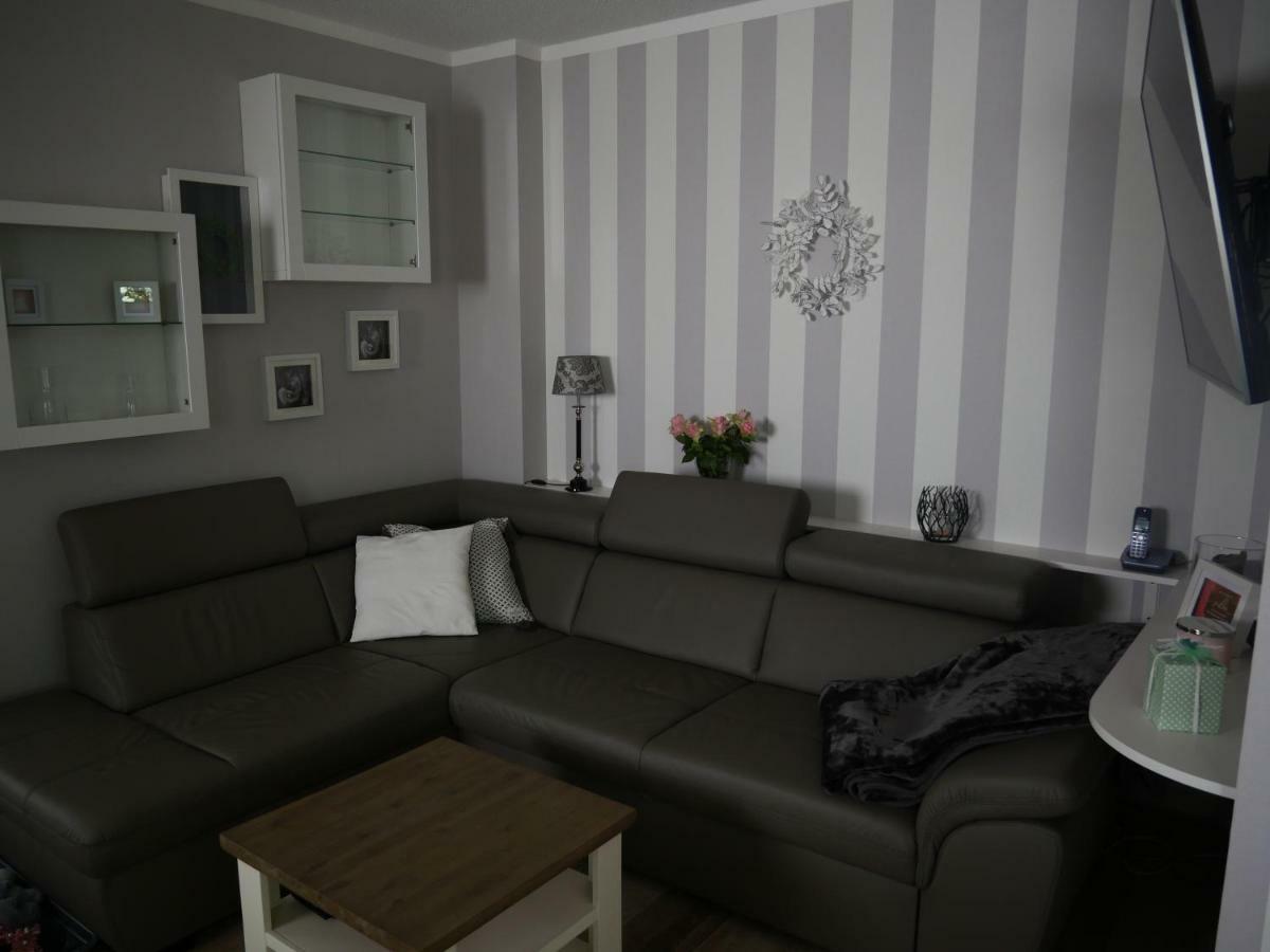 Strandstrasse H3W6 Koelpinsee Loddin Bagian luar foto